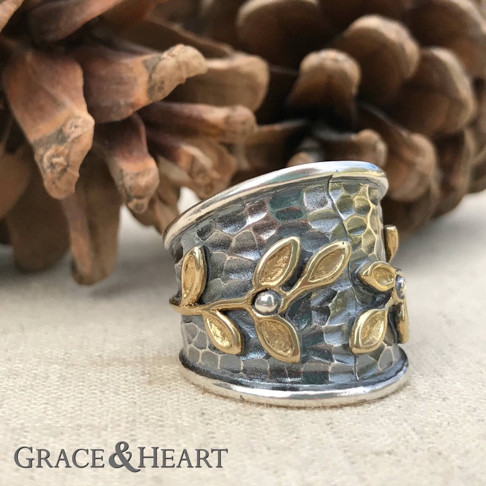 NEW Grace&Heart Brix Ring